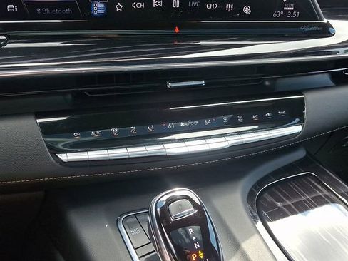 Used 2021 Cadillac Escalade Sport w/ Driver Assist Tech Package AWD/4WD image 19
