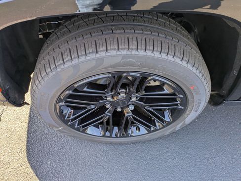 New 2026 Jeep Grand Wagoneer Limited image 9