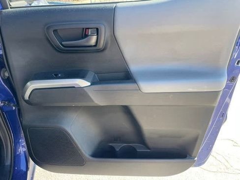 Used 2022 Toyota Tacoma SR5 image 14
