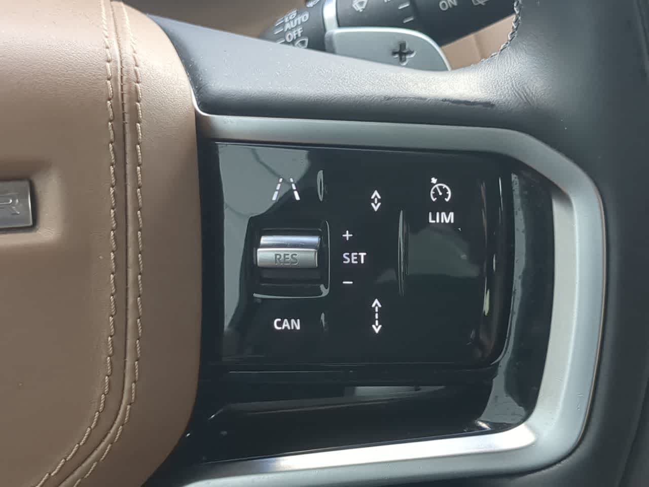 Certified 2023 Land Rover Range Rover Sport SE AWD/4WD image 27