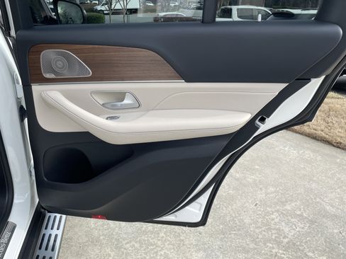 Certified 2023 Mercedes-Benz GLE 450 4MATIC image 42