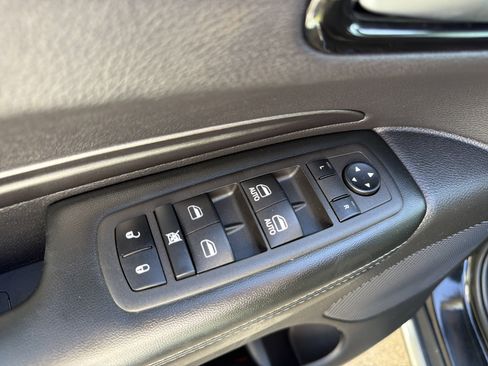 Used 2022 Dodge Durango SXT image 10