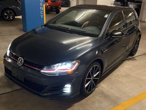 Used 2021 Volkswagen GTI Autobahn FWD image 2