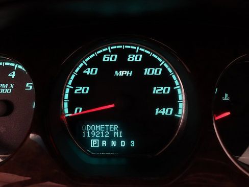 Used 2011 Buick Lucerne CXL w/ Driver Confidence Package image 16