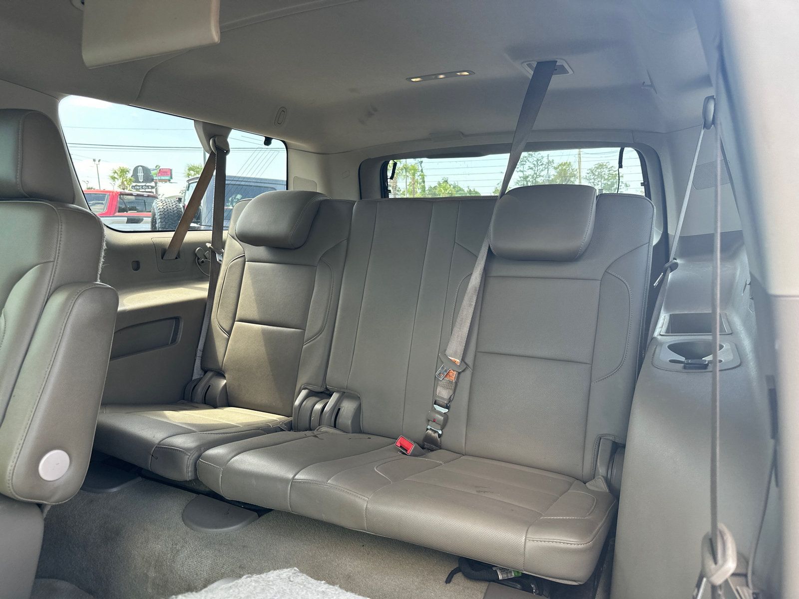 Used 2015 GMC Yukon XL SLT w/ Open Road Package RWD image 15