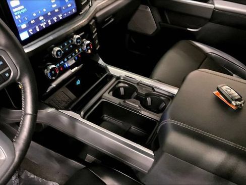 Used 2024 Ford F250 Lariat w/ Sport Appearance Package AWD/4WD image 16