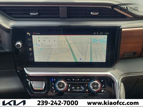 Used 2024 GMC Sierra 1500 Denali Ultimate AWD/4WD image 19