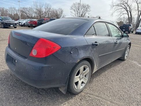 Used 2008 Pontiac G6 Sedan w/ G6 Preferred Package image 3