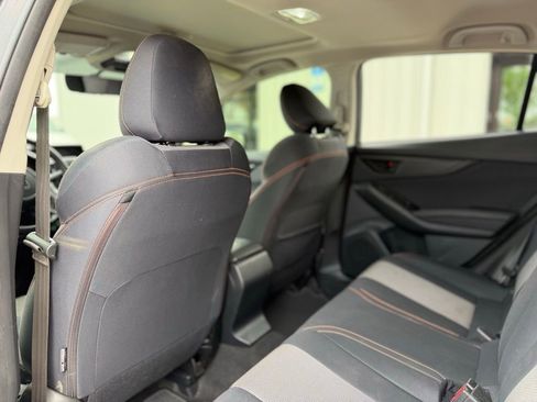 Used 2019 Subaru Crosstrek 2.0i Premium w/ Moonroof Package image 16