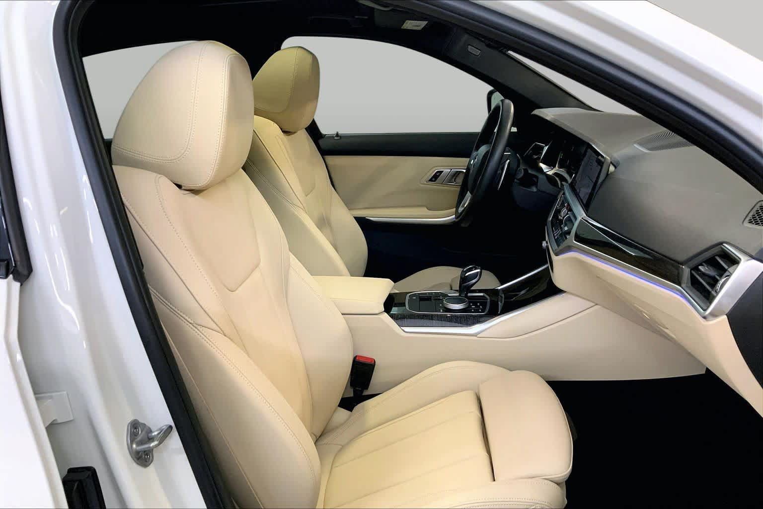 Used 2021 BMW 330i xDrive Sedan w/ Convenience Package AWD/4WD image 8