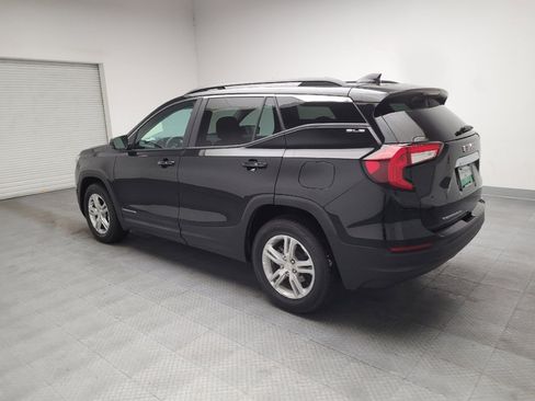 Used 2023 GMC Terrain SLE w/ Driver Convenience Package FWD image 3