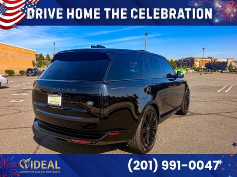 Used 2023 Land Rover Range Rover SE AWD/4WD image 5