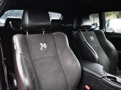 Used 2017 Dodge Challenger R/T Scat Pack image 33