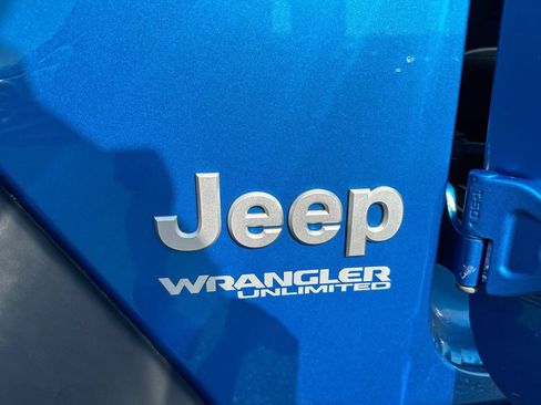Used 2021 Jeep Wrangler Unlimited Sport AWD/4WD image 26