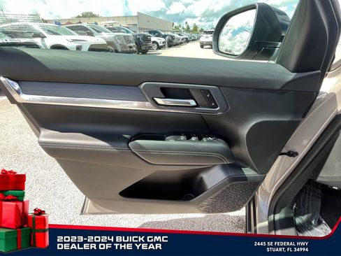 New 2026 GMC Terrain Elevation image 22