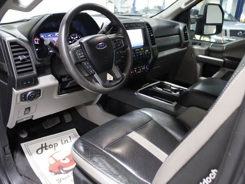 Used 2021 Ford F250 XLT w/ XLT Premium Package image 48