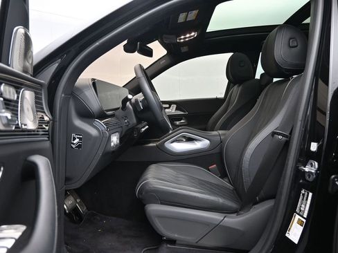 Used 2024 Mercedes-Benz Maybach GLS 600 4MATIC image 24