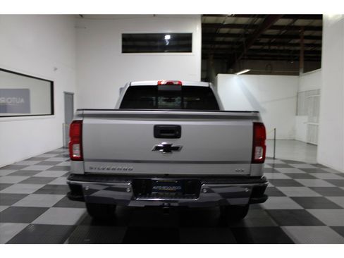 Used 2018 Chevrolet Silverado 1500 LTZ w/ Sport Package image 5