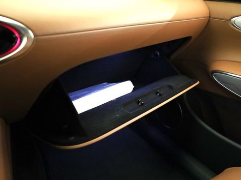 Used 2024 Genesis GV70 2.5T w/ Advanced Package image 24