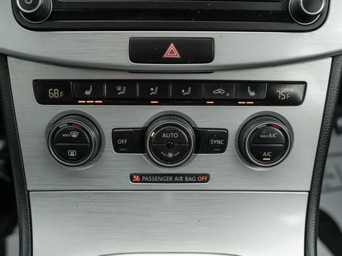 Used 2016 Volkswagen CC R-Line FWD image 21