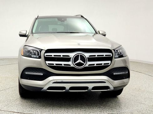 Used 2023 Mercedes-Benz GLS 450 4MATIC image 2