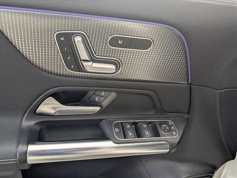 Used 2022 Mercedes-Benz GLA 250 image 21