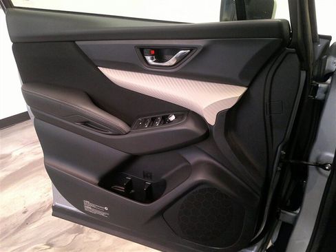 Used 2020 Subaru Ascent Premium image 36