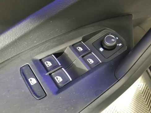 Used 2022 Volkswagen Jetta GLI Autobahn image 18