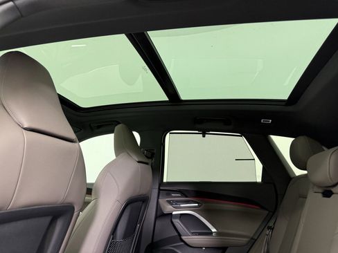 New 2025 Audi Q5 Premium Plus image 14