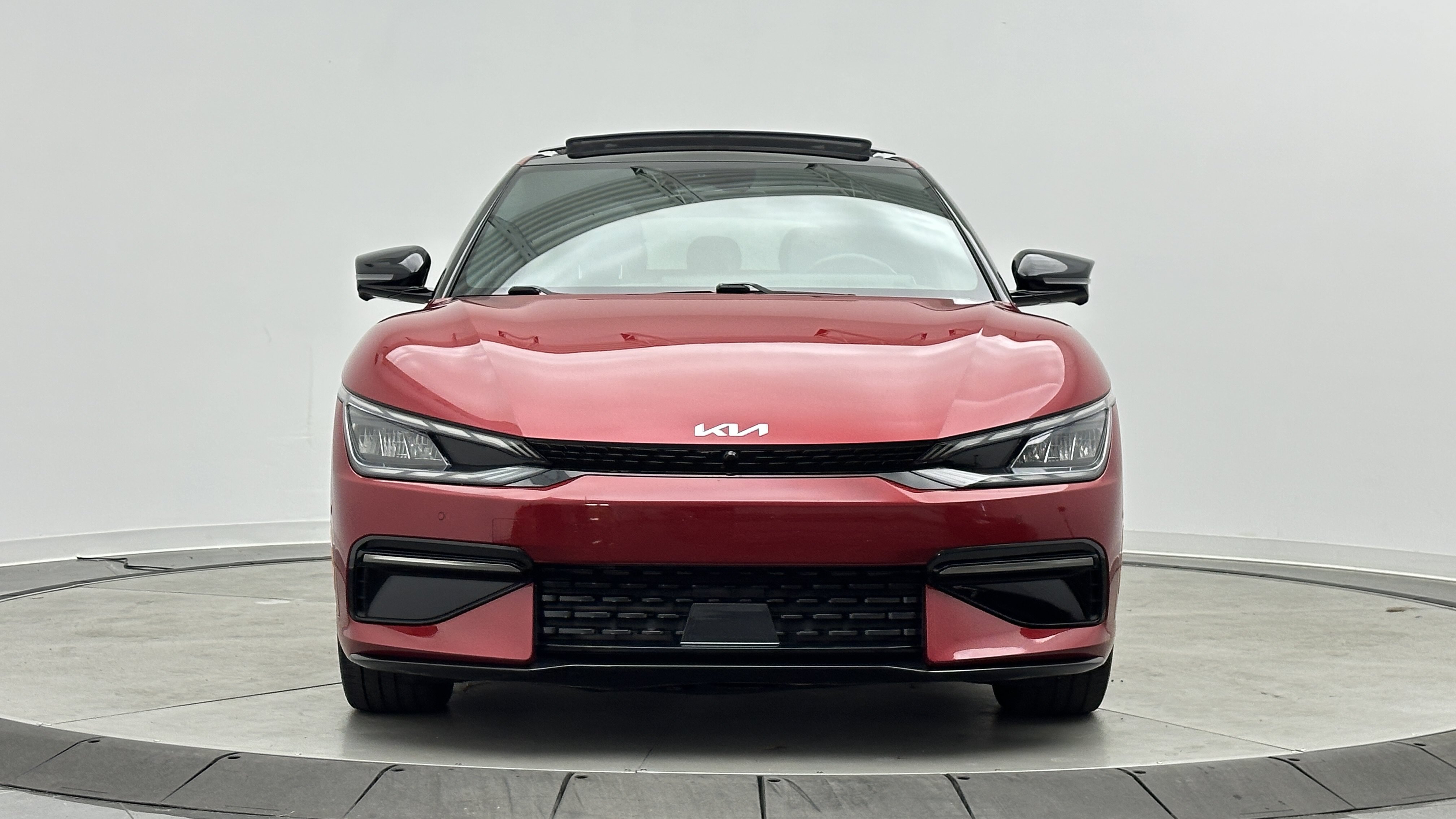 Used 2022 Kia EV6 GT-Line AWD/4WD image 2