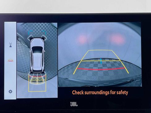 New 2025 Toyota RAV4 Limited image 10