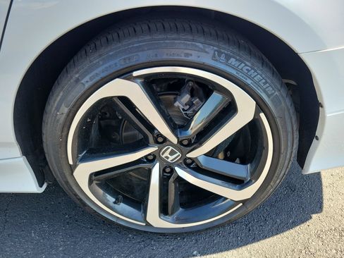 Used 2019 Honda Accord Sport image 34