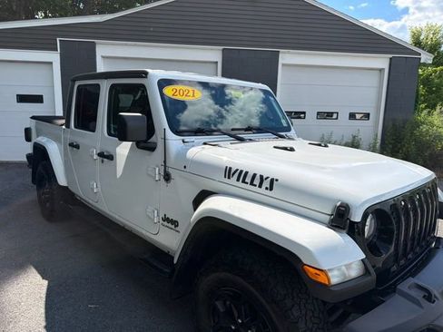 Used 2021 Jeep Gladiator Sport AWD/4WD image 6