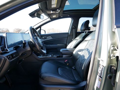 Used 2023 Kia Sportage X-Line w/ X-Line Premium Package image 11