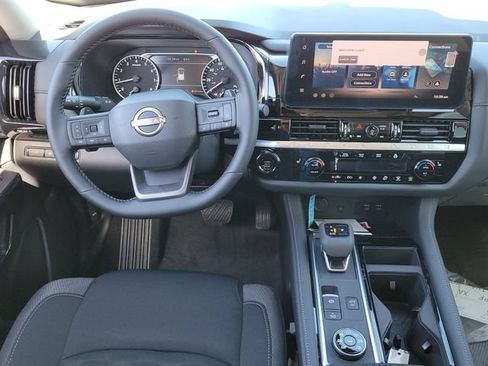 New 2026 Nissan Pathfinder SV w/ SV Premium Package AWD/4WD image 8