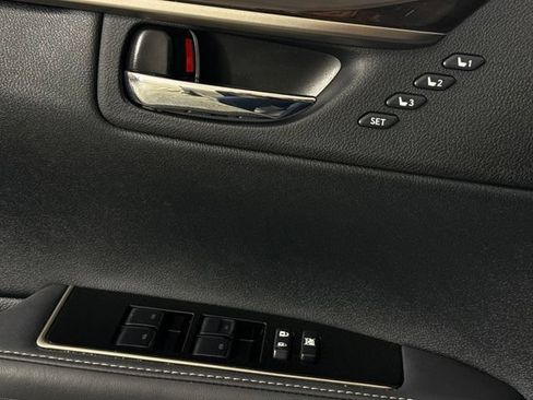 Used 2018 Lexus ES 350 w/ Luxury Package w/Wood Trim FWD image 15