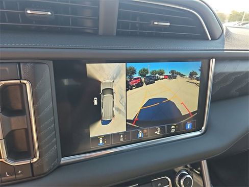 Used 2024 GMC Yukon Denali w/ Max Trailering Package image 15