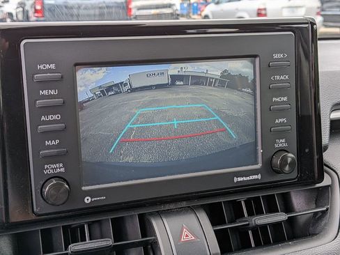 Used 2022 Toyota RAV4 XLE image 23