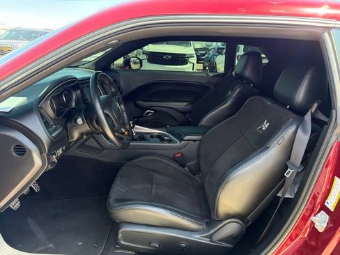 Used 2022 Dodge Challenger R/T Scat Pack RWD image 2