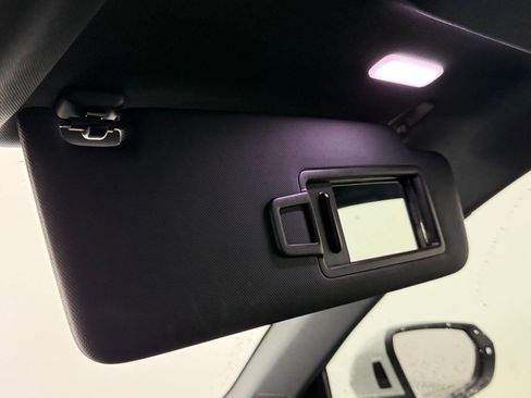 Certified 2025 Audi Q3 2.0T Premium image 31