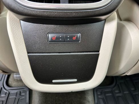 Used 2016 Lincoln MKX Reserve w/ Climate Package image 14