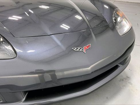 Used 2011 Chevrolet Corvette Coupe w/ Preferred Equipment Group image 32