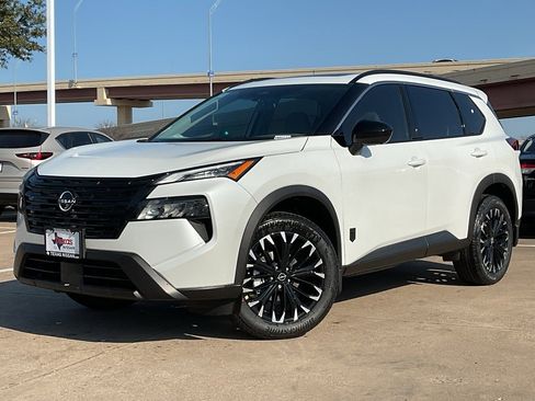 New 2026 Nissan Rogue SV image 2