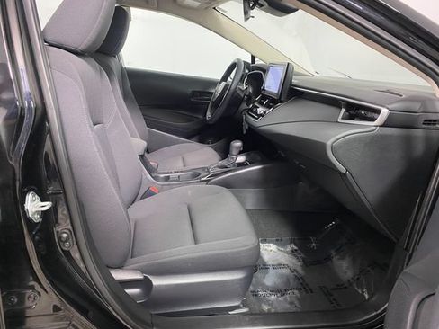 Certified 2024 Toyota Corolla LE FWD image 8