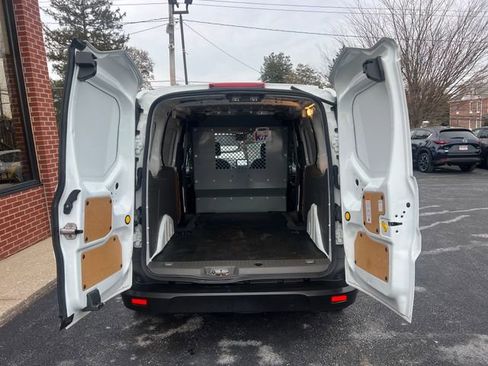 Used 2021 Ford Transit Connect XL image 17