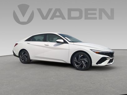 New 2025 Hyundai Elantra Limited