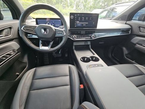 Used 2025 Honda Prologue Touring image 11
