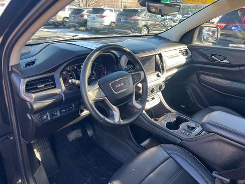 Used 2023 GMC Acadia Denali w/ Black Diamond Edition image 17