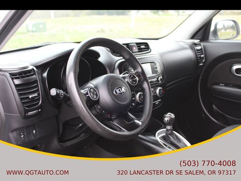 Used 2016 Kia Soul w/ Convenience Package FWD image 10