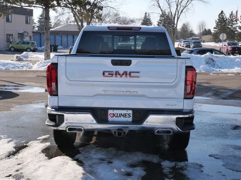 New 2026 GMC Sierra 1500 SLT w/ SLT Premium Plus Package image 9